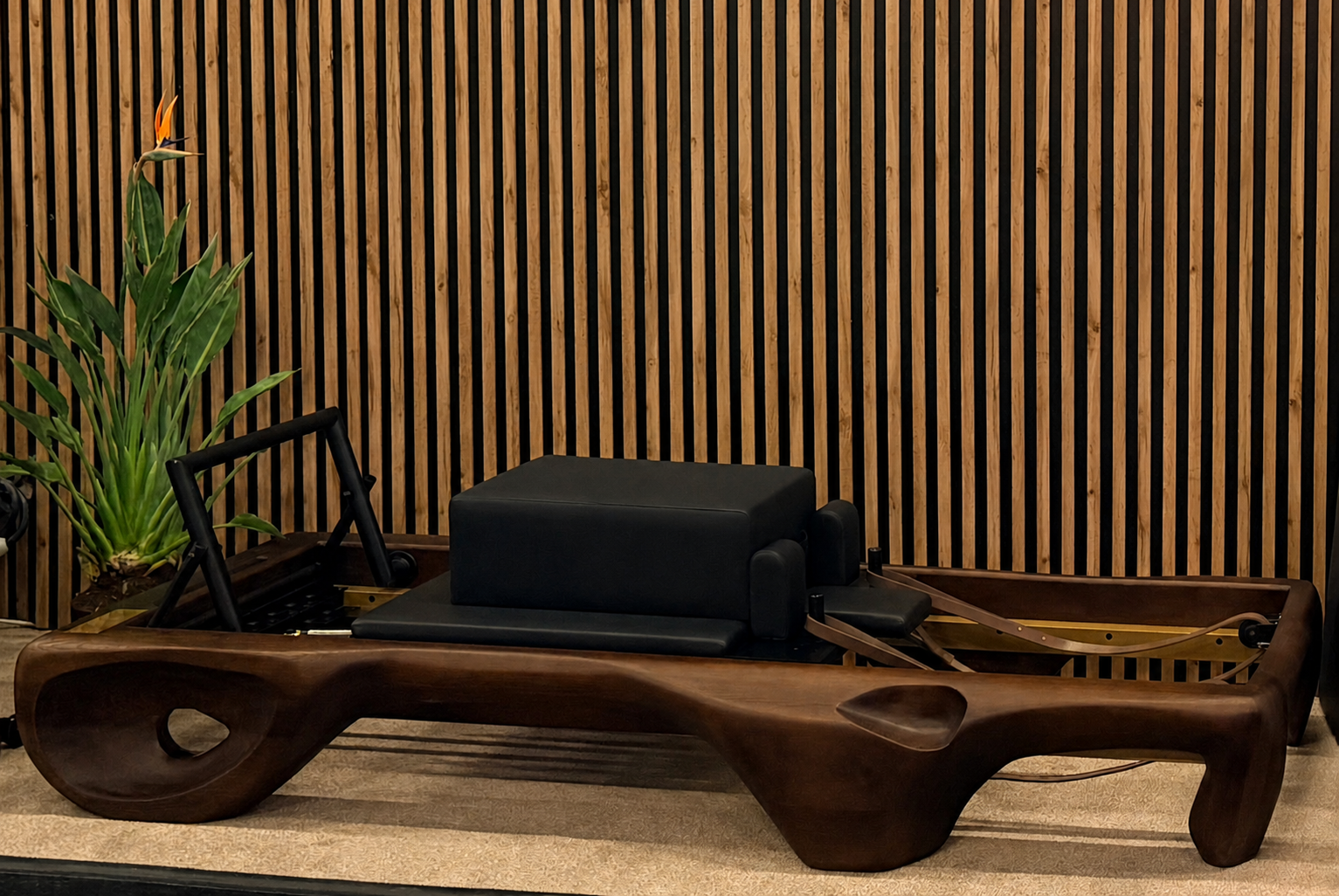 REFORMER | The Sculpture ® rzeźbiony
